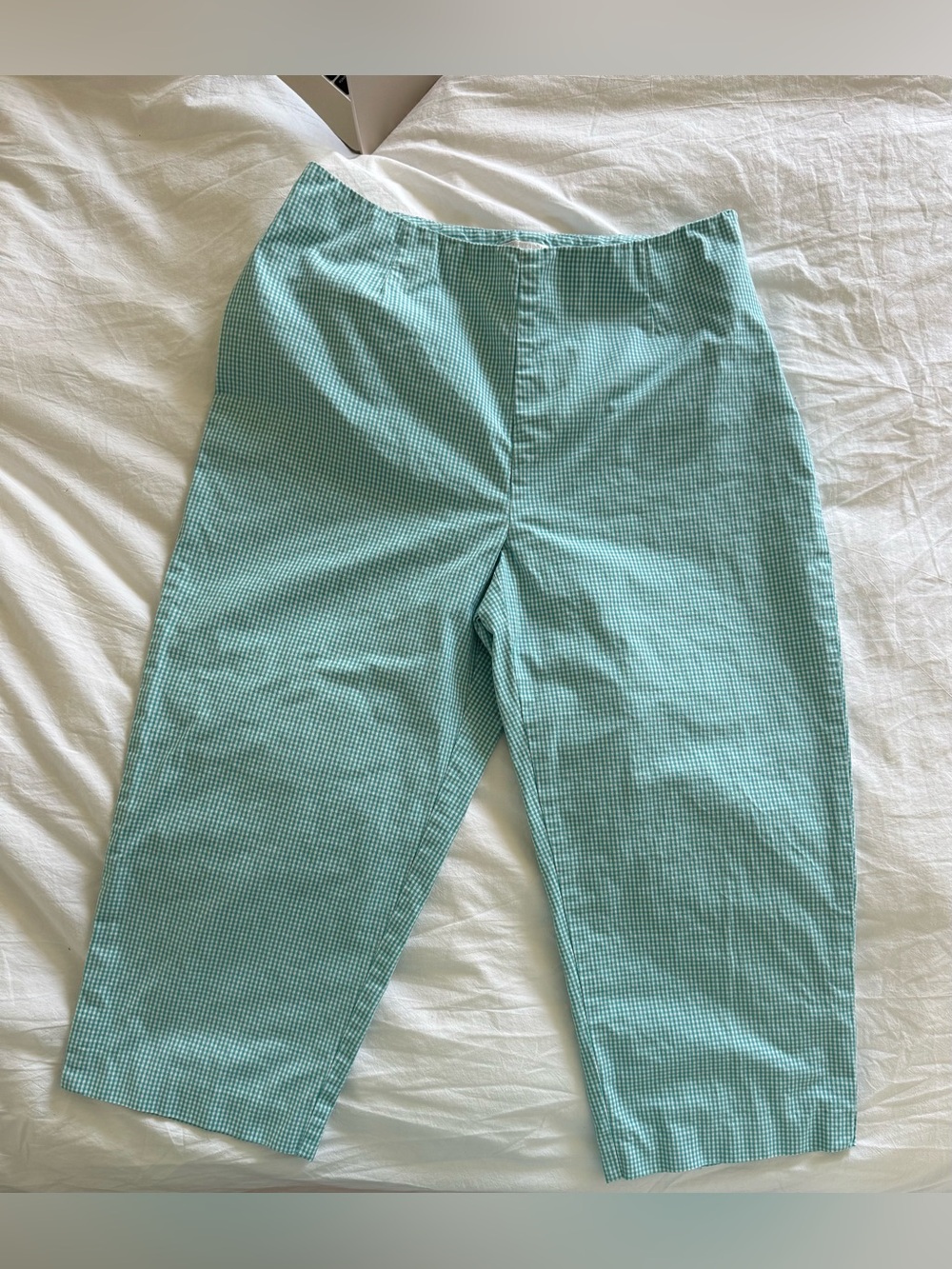 Light Blue Gingham/Plaid Capri Pant